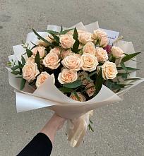 Букет Кремовые розы Латте в Уваровке